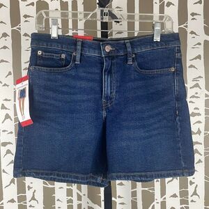 Calvin Klein 5” Inseam Jean Shorts NEW 8